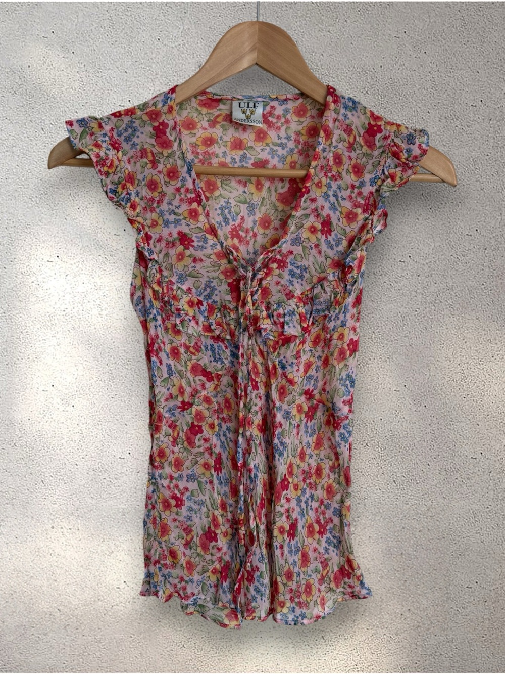 90s / y2k Women’s Floral Ruffle Tie-Front Blouse
